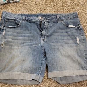 Jennifer Lopez Denim Shorts Mid Thigh